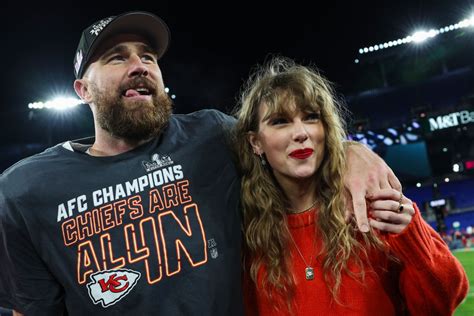 travis kelce and taylor swift official